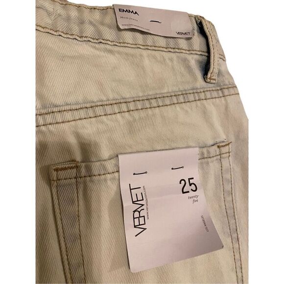 Nwt Vervet By Flying Monkey Emma Mom Lightwash Jeans Straight Leg Denim Destroye - Picture 8 of 15